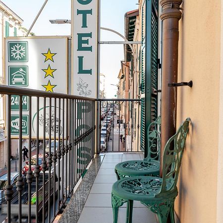 Hotel Posta - 3 Stars - Comfortable Stay In Βεντιμίλια Εξωτερικό φωτογραφία