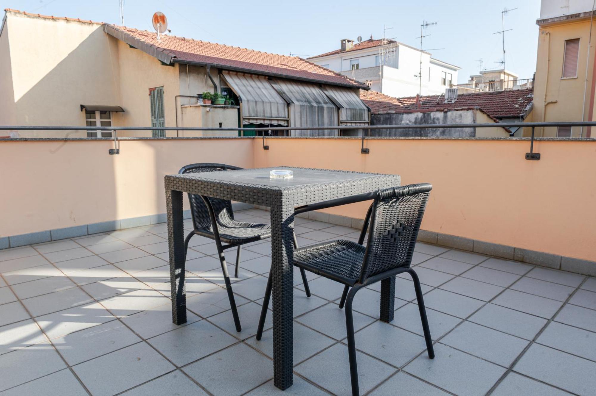 Hotel Posta - 3 Stars - Comfortable Stay In Βεντιμίλια Εξωτερικό φωτογραφία