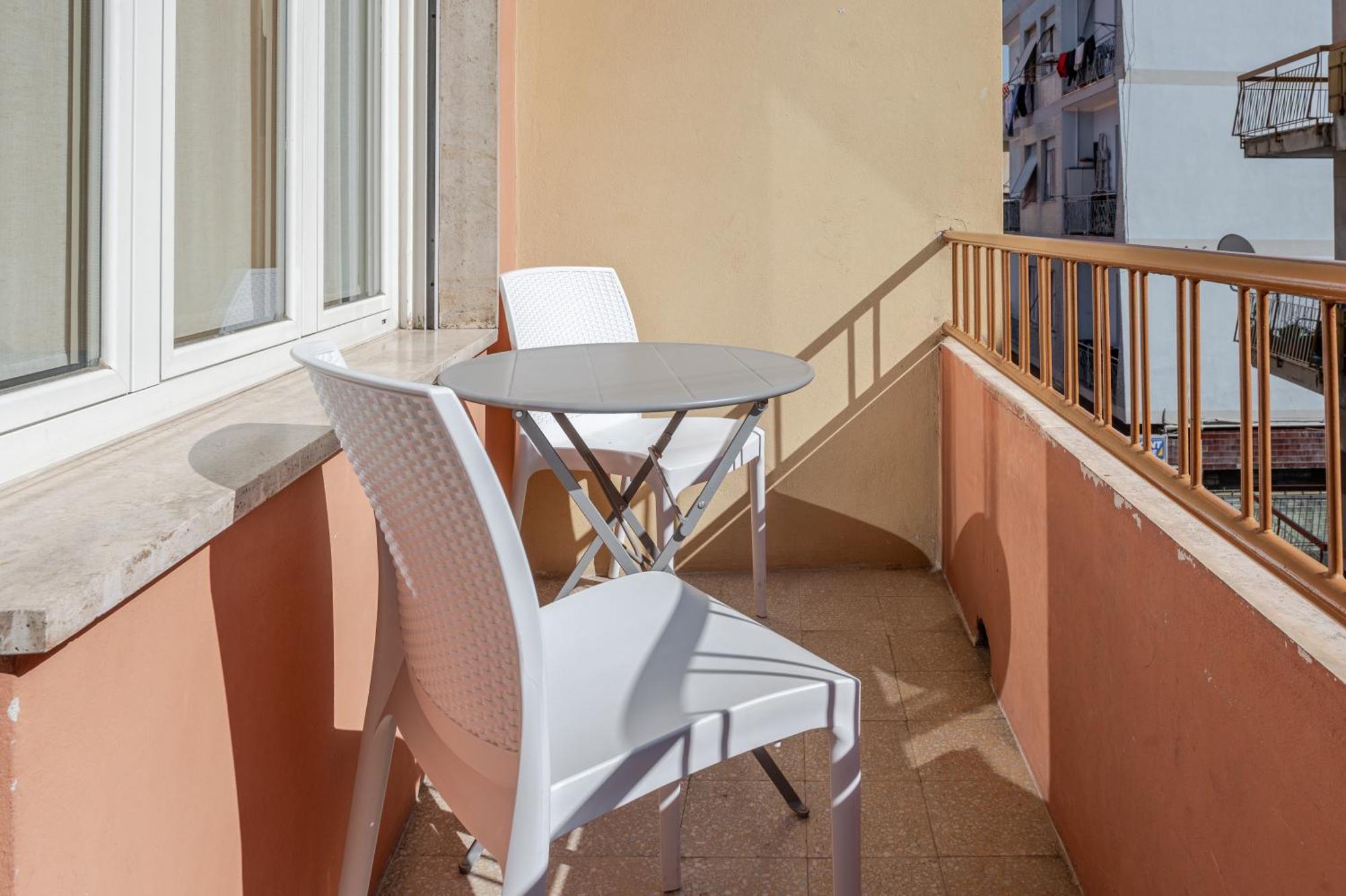 Hotel Posta - 3 Stars - Comfortable Stay In Βεντιμίλια Εξωτερικό φωτογραφία